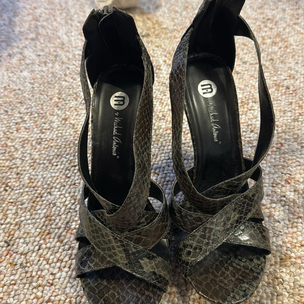 Michael Antonio heels size 7